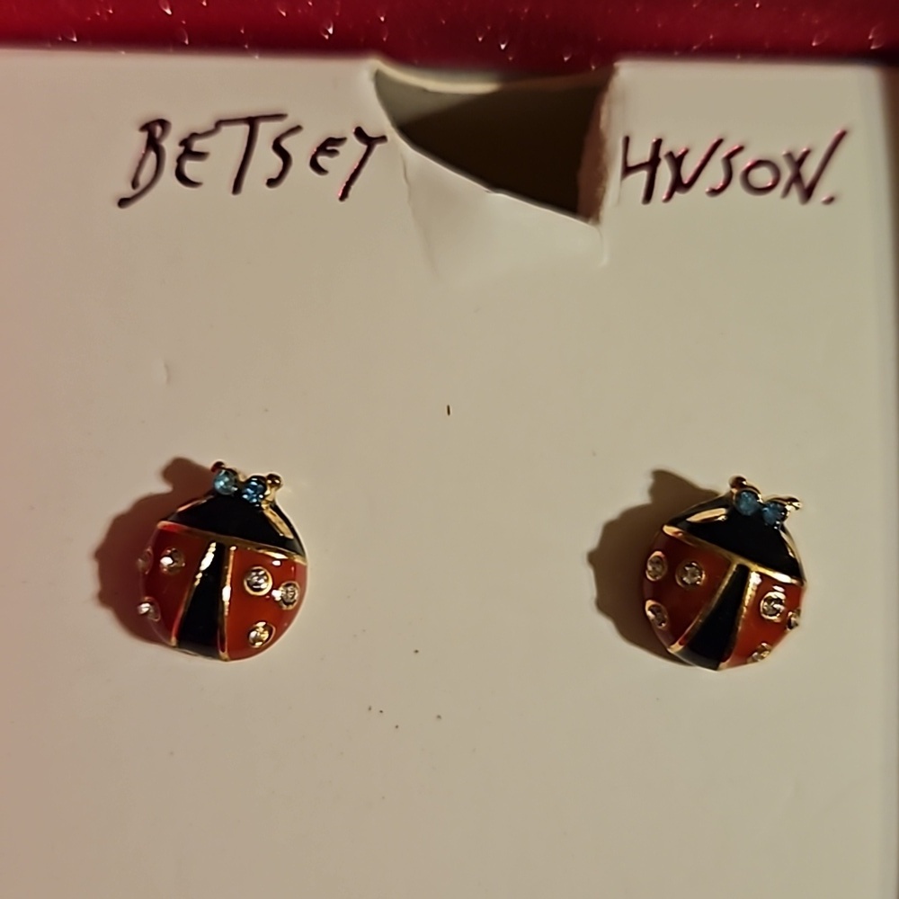 Betsey Johnson Lady Bug 🐞 Pierced Earrings